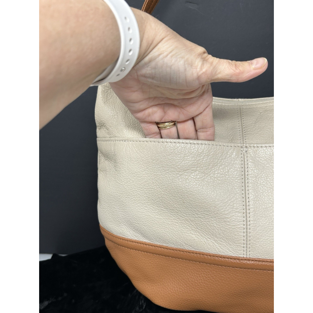 Tignanello Cream & Brown Pebbled Leather Hobo Bag Purse Soft Very Clean Lined - Picture 4 of 10